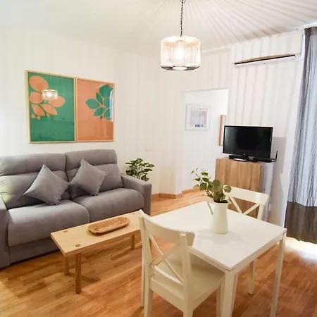 Letmalaga Carreteria Apartment