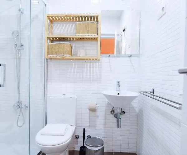 The Calm Carreteria Apartment *